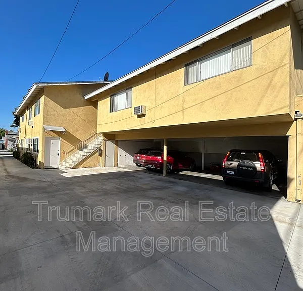555 Palm Dr #A — Photo 8