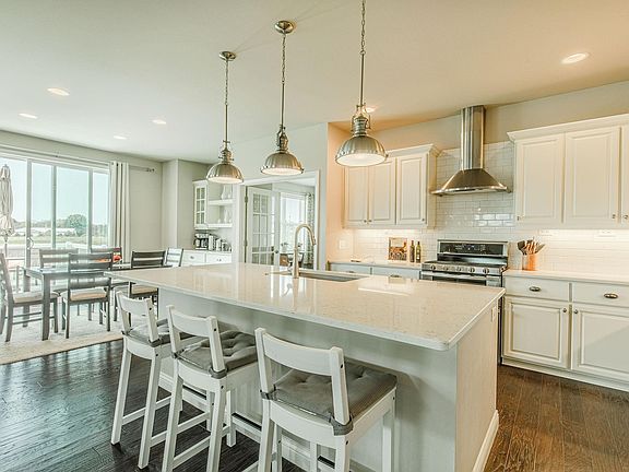 4th image of 3773 Bay Laurel Ln