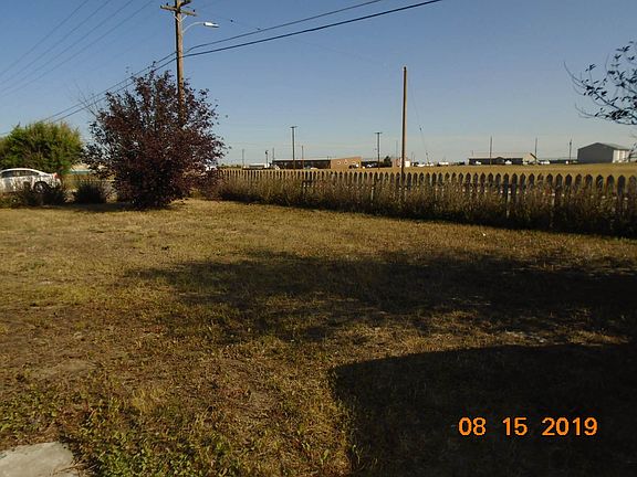 3rd image of 137 1st Ave NE