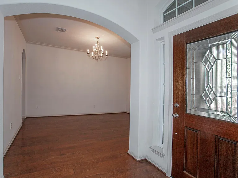 62 S Longsford Cir — Photo 12