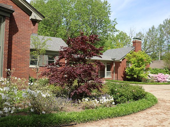 3rd image of 551 S County Road 599