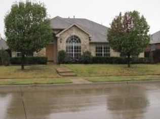 6413 Westover Dr, Rowlett, TX 75089