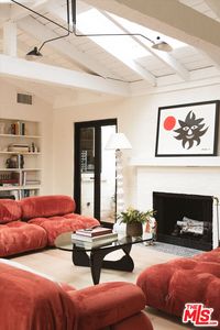 7904 Woodrow Wilson Dr, Los Angeles, CA, 90046