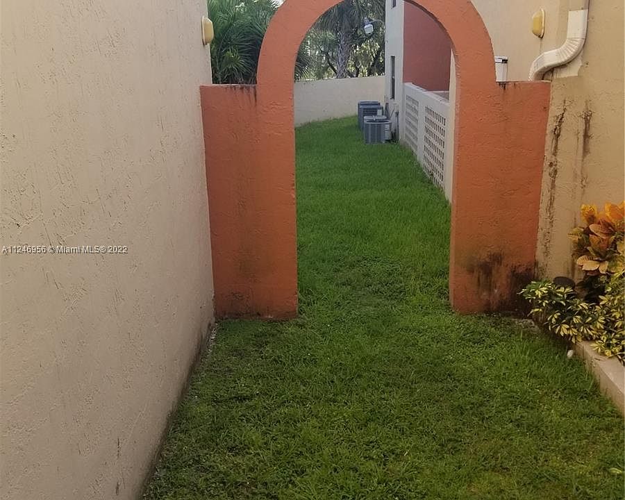 1st image of 10237 NW 9th Street Cir APT 204-4