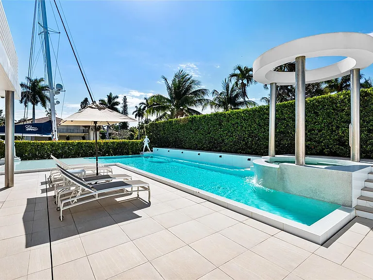 500 Isle Of Capri Dr — Photo 30