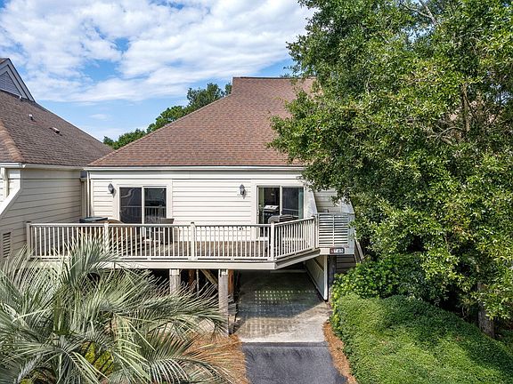 2nd image of 745 Spinnaker Beachhouse Vl