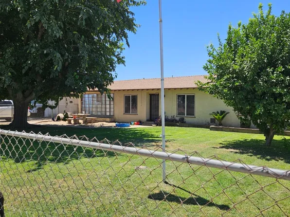 2631 Henry Ln, Bakersfield, CA 93308
