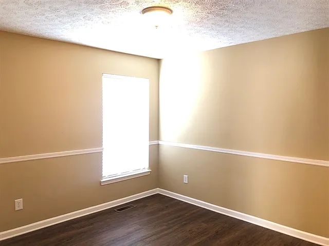 2010 McCrory Pl — Photo 11