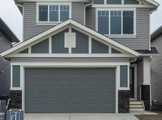 546 E Rivercrest Vw, Cochrane, AB T4C 2W9