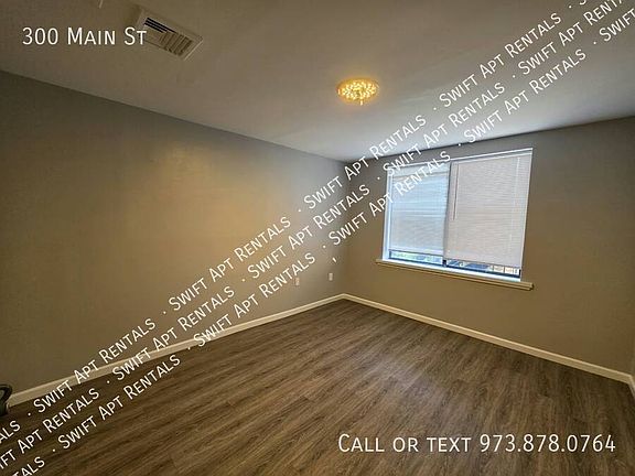 5th image of 300 Main St