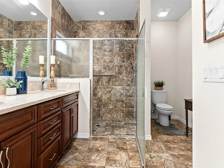7916 SW 80th Dr — Photo 23