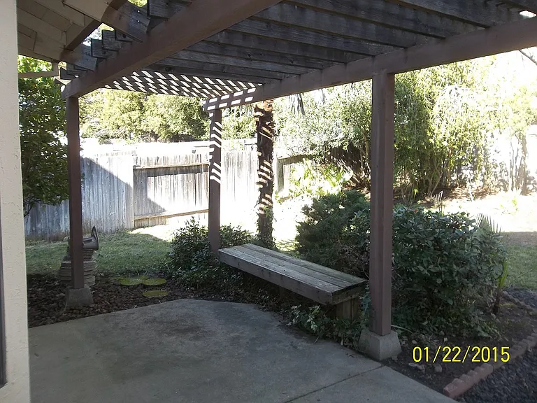 8124 Pinefield Dr — Photo 16