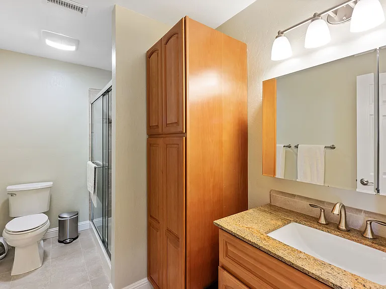 431 Woodminster Dr — Photo 22