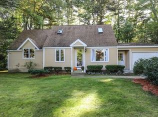 70 Hall Rd, Chelmsford, MA 01824
