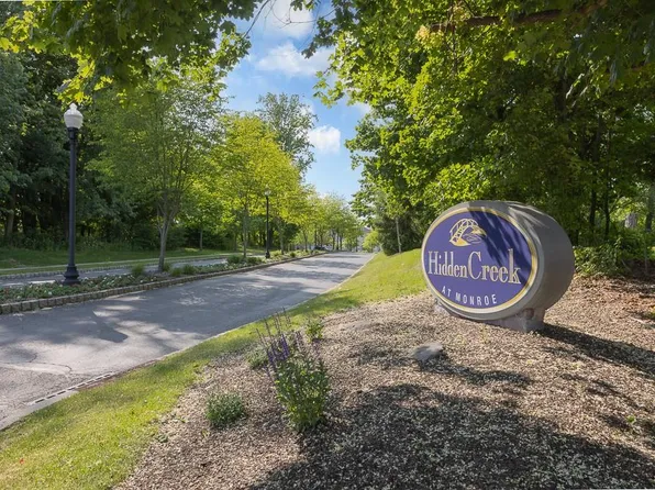 26 Pavek Circle #60, Monroe, NY 10950