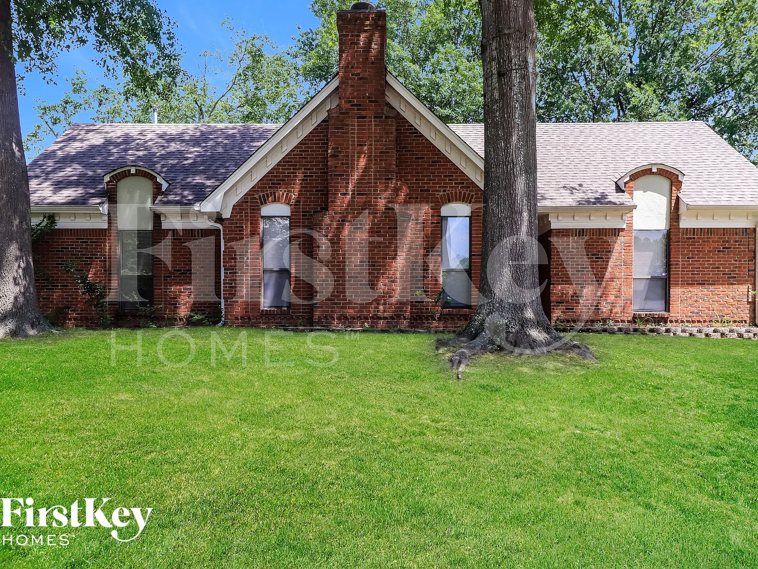3 bed, 2.0 bath, 1650 sqft, $1,690 — Photo 1