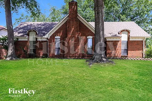 970 Hawkview Dr Photo 1