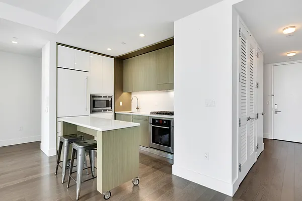 Rented by Compass | media 5