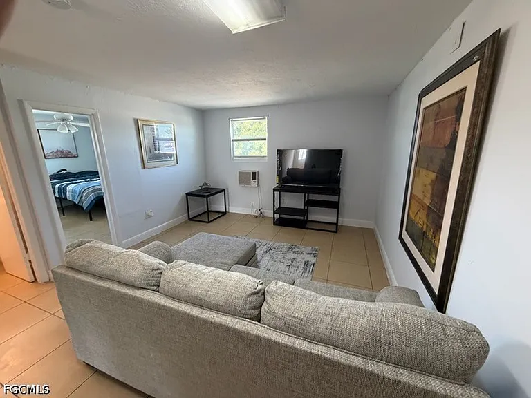 2535 Parkway St — Photo 8