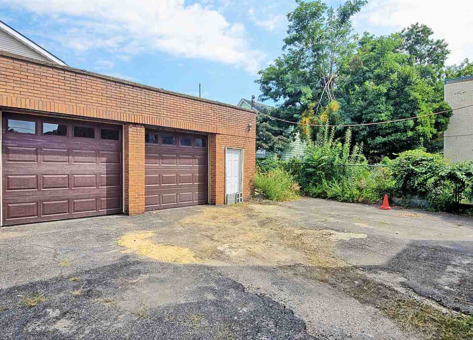 2nd image of 74 67th St