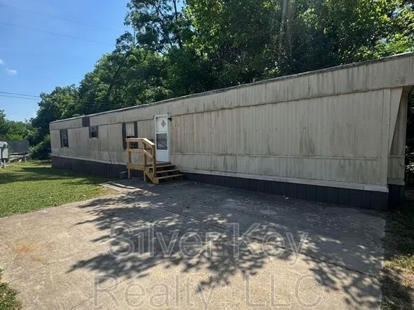 525 Scott St, Tellico Plains, TN