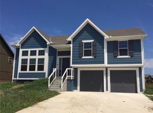 8834 NE 116th Ter, Kansas City, MO 64157