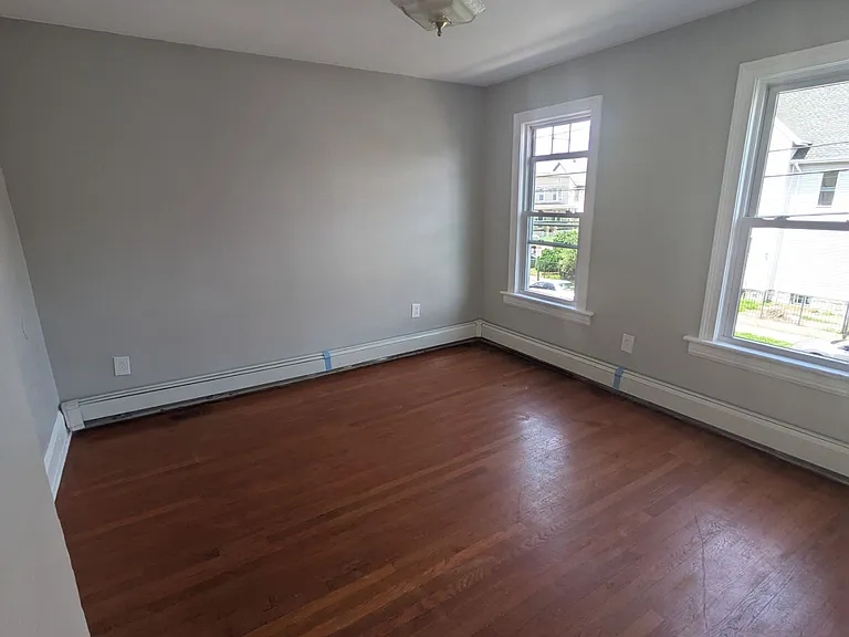 200 Ogden St #2 — Photo 8