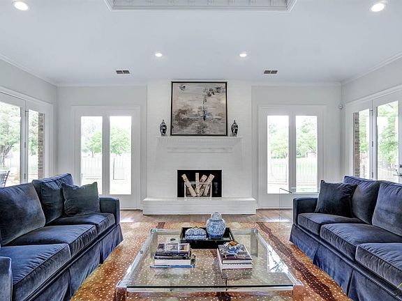 5th image of 1603 Woodlands Dr
