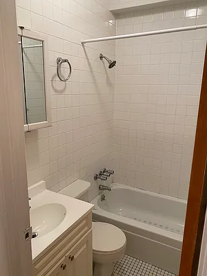 Rented by Peter R. Hungerford, LREB | media 30