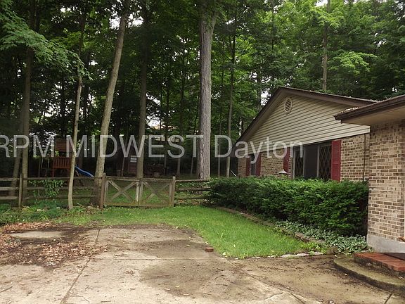2nd image of 215 Honey Jane Dr