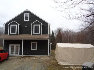 102 Clark Dr, Wiscasset, ME 04578