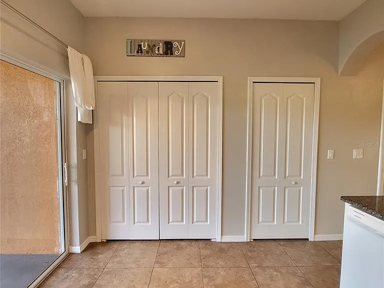 4060 Winding Vine Dr — Photo 195