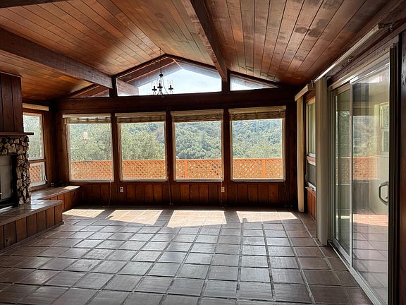 2nd image of 2127 Leonard Rd