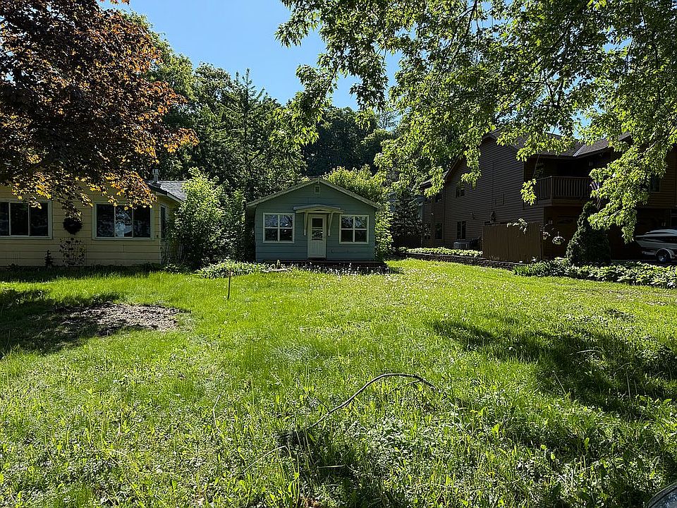 1st image of 3051 Julia Way