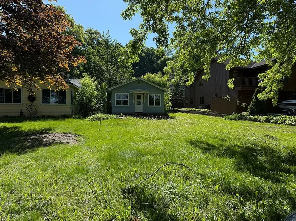 3051 Julia Way, Mound, MN 55364