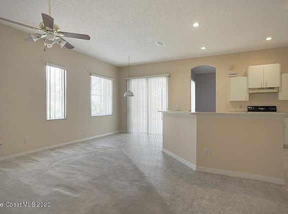 5th image of 4264 Long Leaf Dr