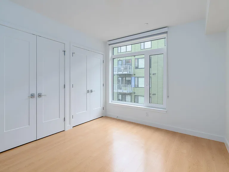 605 Concord at Fresh Pond — Photo 19