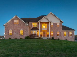 6 Annamarie Ct, Swedesboro, NJ 08085