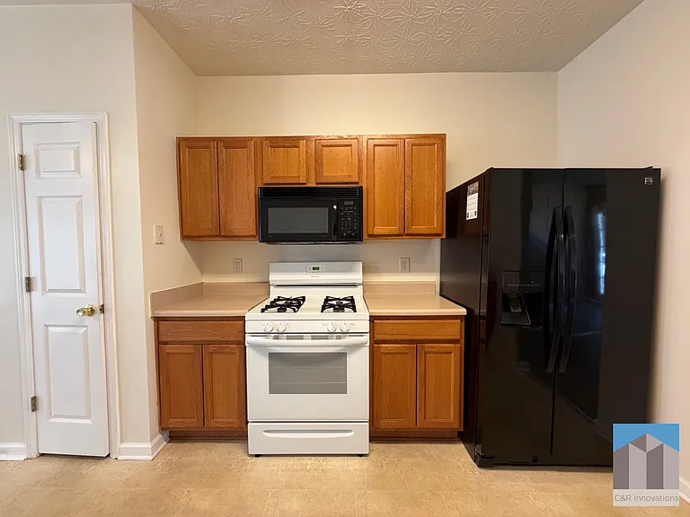 644 Kenridge Dr — Photo 12