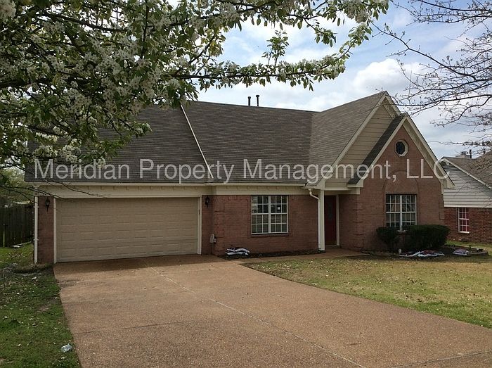 1st image of 1213 Thames Dr