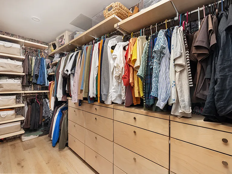 532 Clinton Ave #6B — Photo 8