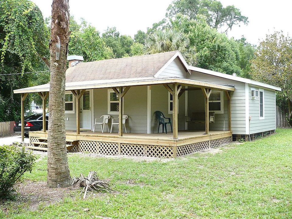 Come sit on the porch swing.
