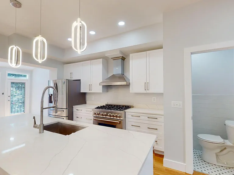3036 Cambridge Pl NW — Photo 24
