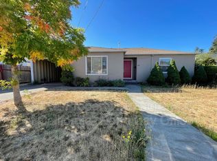 1050 Sunset Ave, Santa Rosa, CA 95407