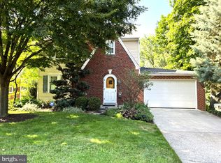 3012 Locust Ln, Harrisburg, PA 17109