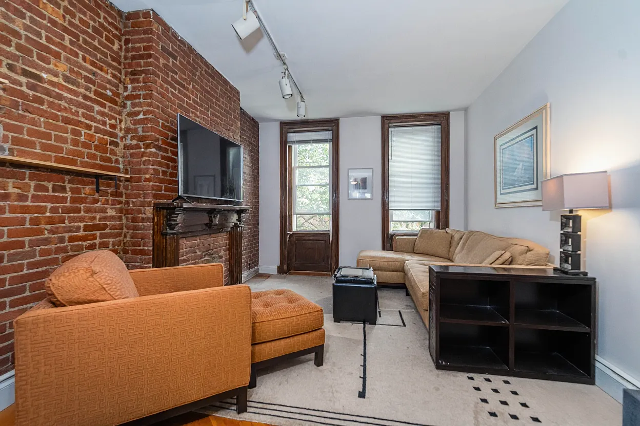 1 bed, $3,200 — Photo 1