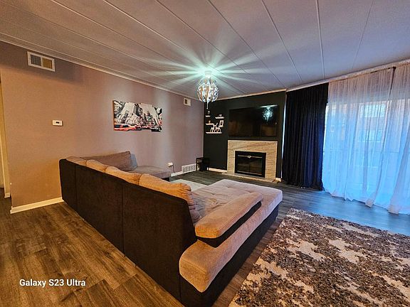 2nd image of 550 Ida St #5