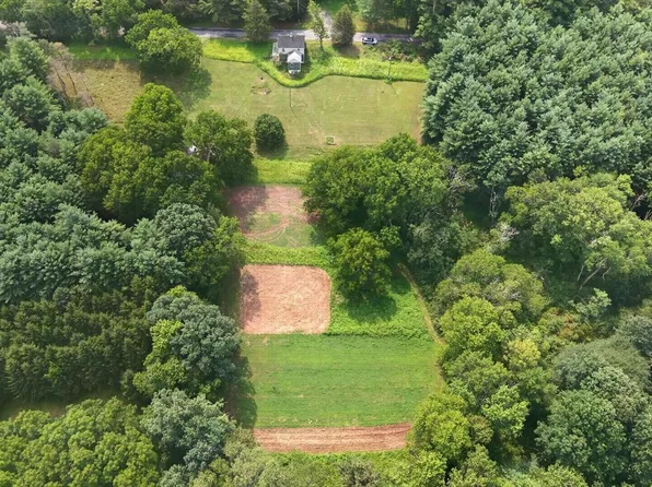 4144 Back Rd, Halifax, PA 17032