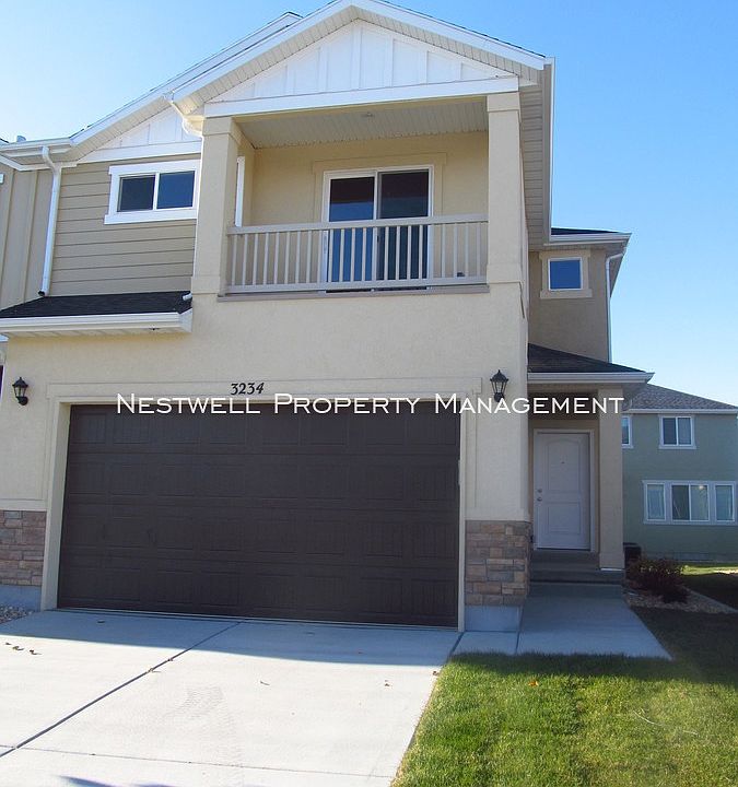 1st image of 3234 W Manor View Dr