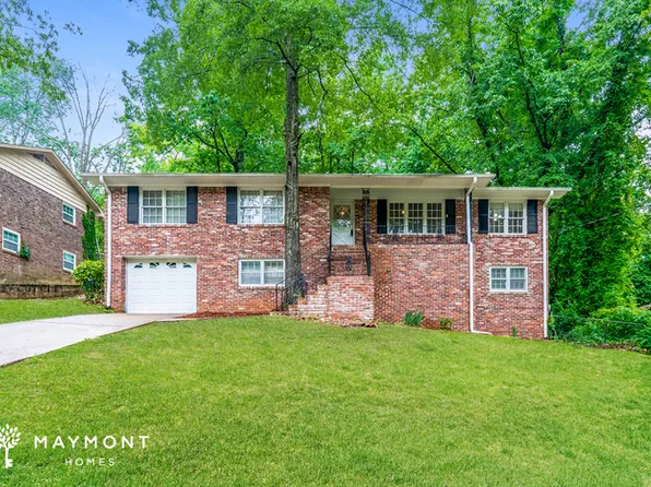900 Glen Valley Dr, Birmingham, AL 35206